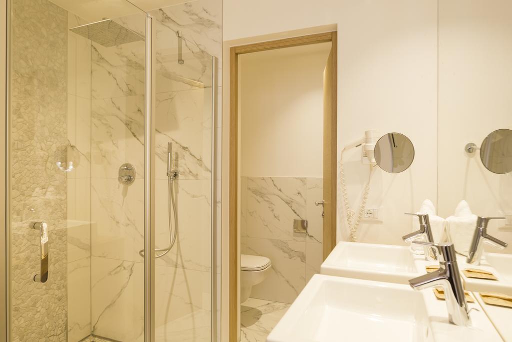 Hotel Schwarzer Widder Silandro